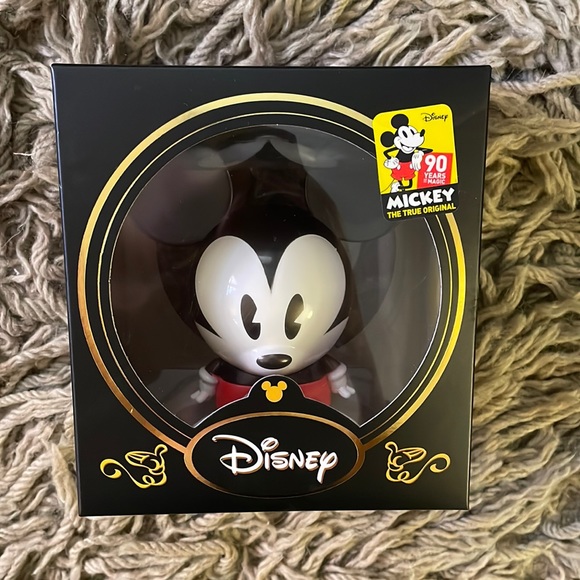 Mickey Mouse Figure - Picture 2 of 5